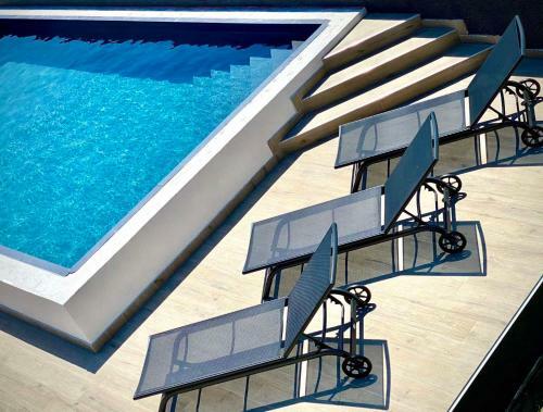Lelle Sun And Pool Apartments
