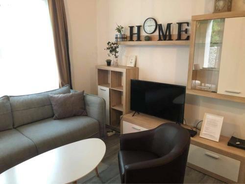 Lido Nappali + 3 H�l� Apartman