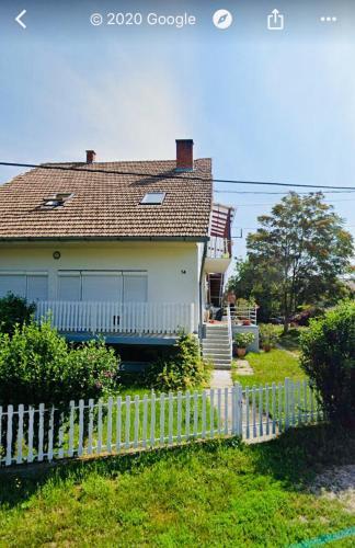 Lelle -kert Apartman 03