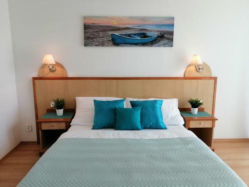 Sz�rsz� Holiday Apartman