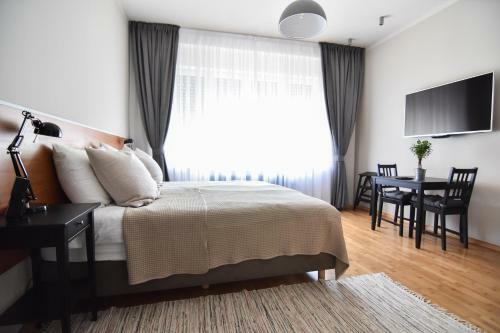 Karlo Main Square Apartments