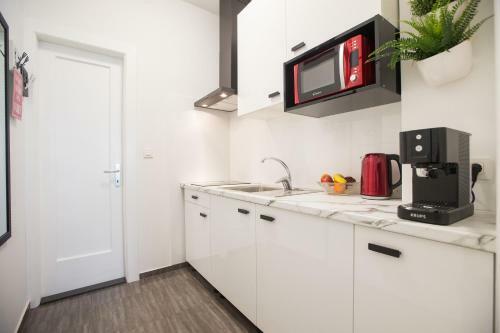 Angela Luxury Studio Apartment