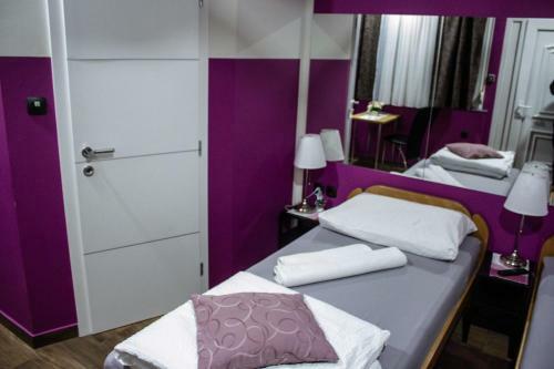 Hostal Villa Zoki - Soba Dnevni Najam