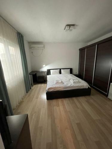 Exclusive 9- Urban Apartments