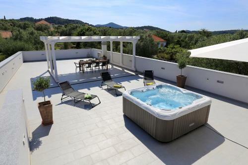 Villa Tea