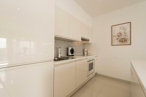 Urban Luxury Apartment