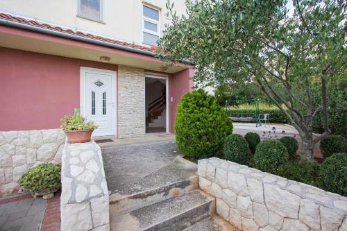 Apartamentos Nella