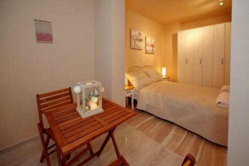 Few Steps From The Center - New And Modern Apartment For 4 Persons