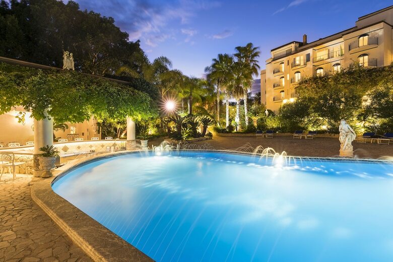 Hotel Sant Alphio Garden