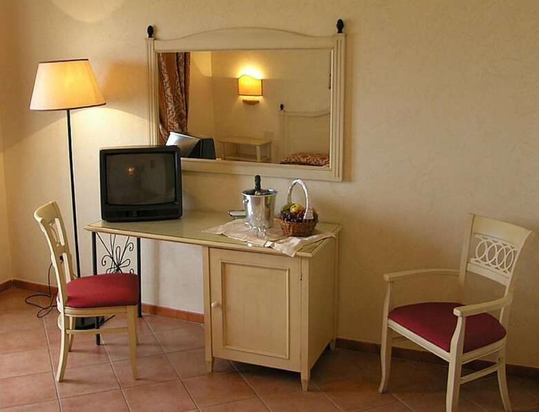 Hotel Santa Lucia And Le Sabbie D Oro
