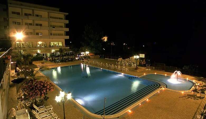 Hotel Santa Lucia And Le Sabbie D Oro