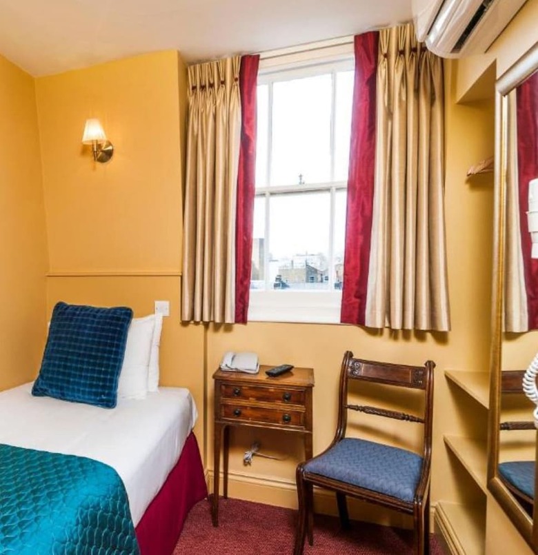 Rose Park Hotel