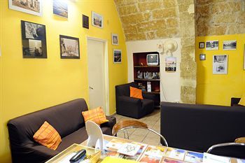 Hotel Terrasini 2000 - Case Vacanze(.)