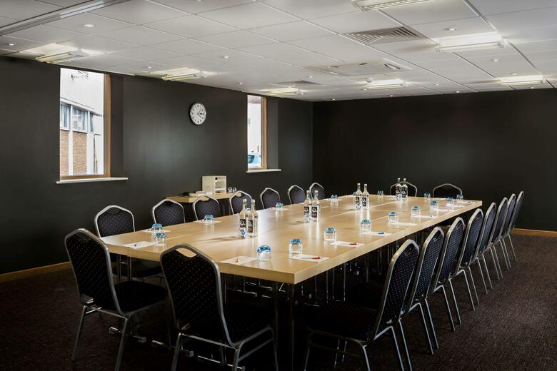 Hotel Park Inn By Radisson Peterborough