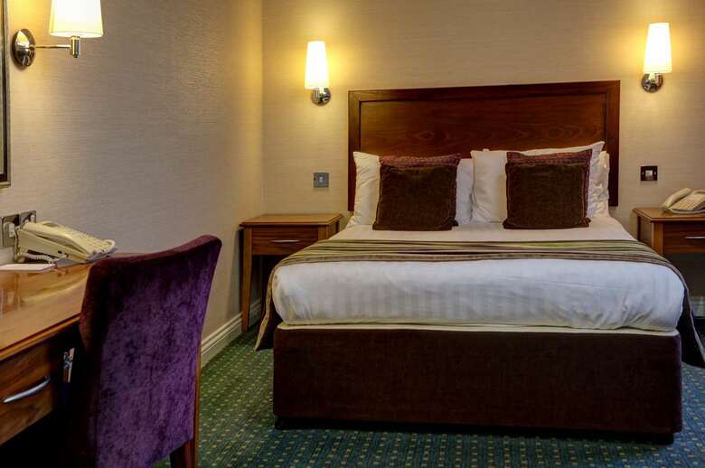 Bull Hotel