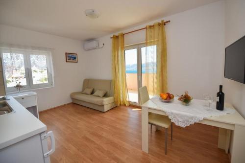 Apartments With A Parking Space Zubovici, Pag - 15342