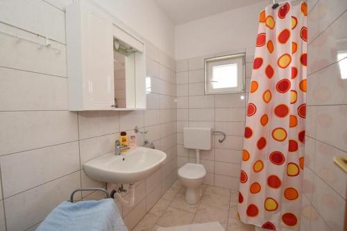 Apartments With A Parking Space Zubovici, Pag - 15342
