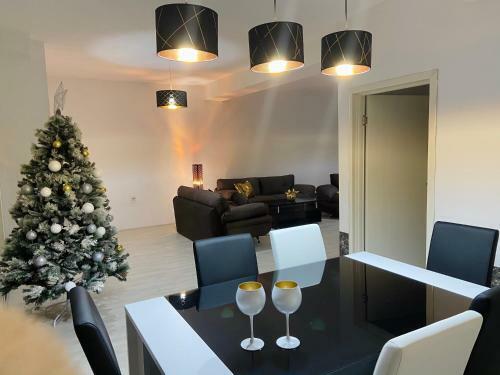 Gold Luxury Apartment