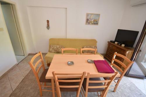 Igalo Garden Apartment