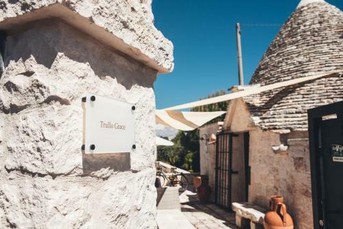 Bed & Breakfast Trullo Grace -trulli Anti' Charme & Relax