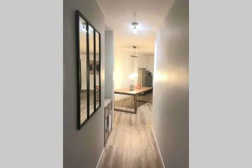 Apartamento Modern 4 Beds In Convenient Location, Free Parking