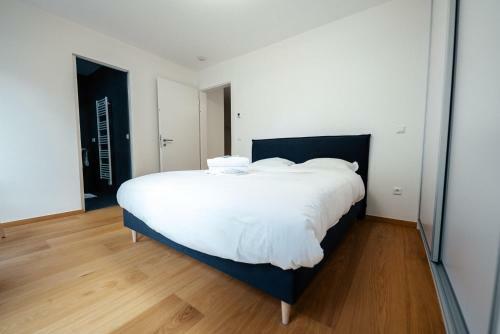 Fully Equipped 1br Apartment W Parking Garage