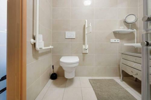 Luxury 2bed Apartment City Center -free Parking