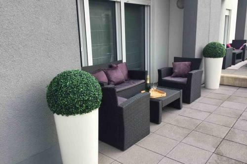 Luxury 2bed Apartment City Center -free Parking
