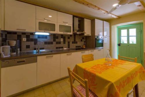Holiday Home In Blaskovici-grizane 39289