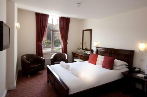 Park Central Hotel