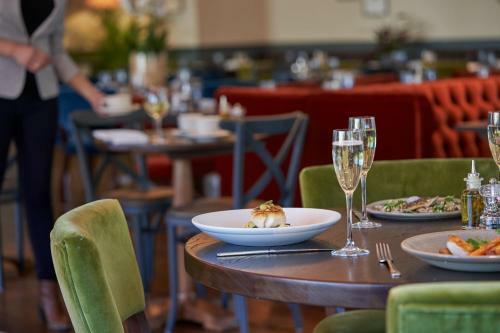 Hotel Connaught Lodge