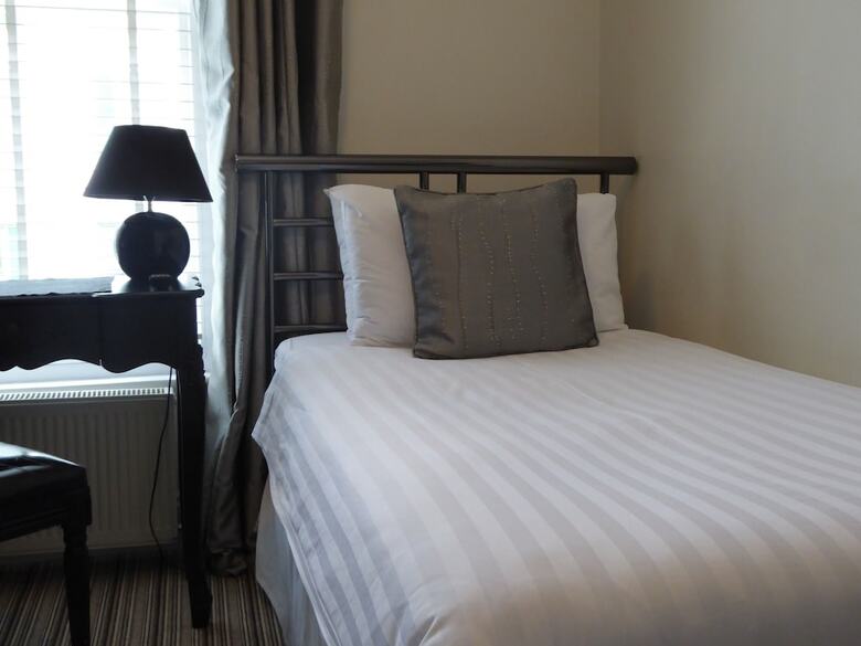 Hostal Bamboo Guesthouse