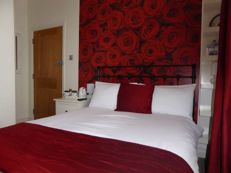 Hostal Bamboo Guesthouse
