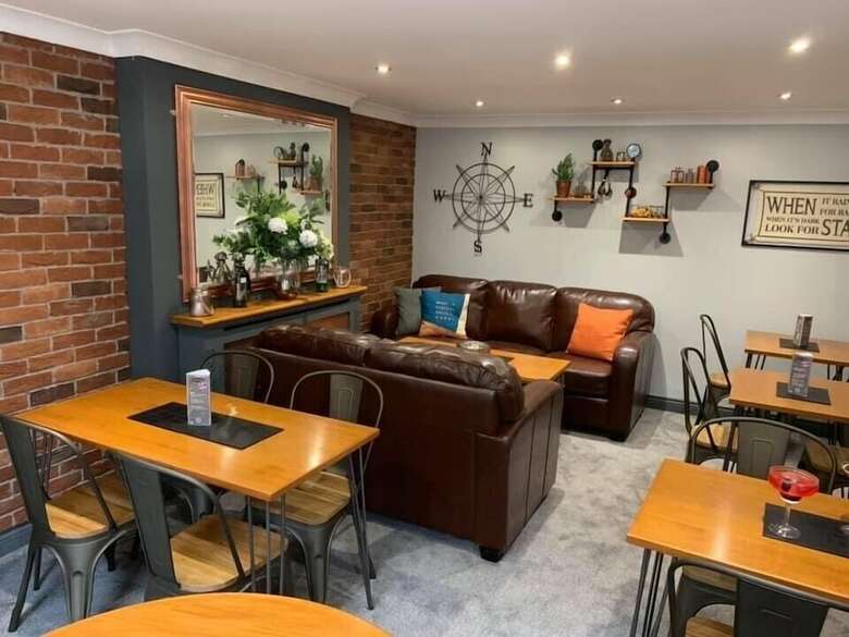 Hostal Chelsea Hotel