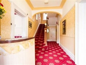 Hostal Wyvern Hotel