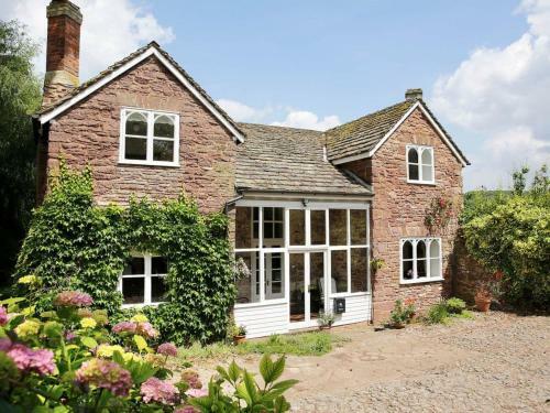 Coach House