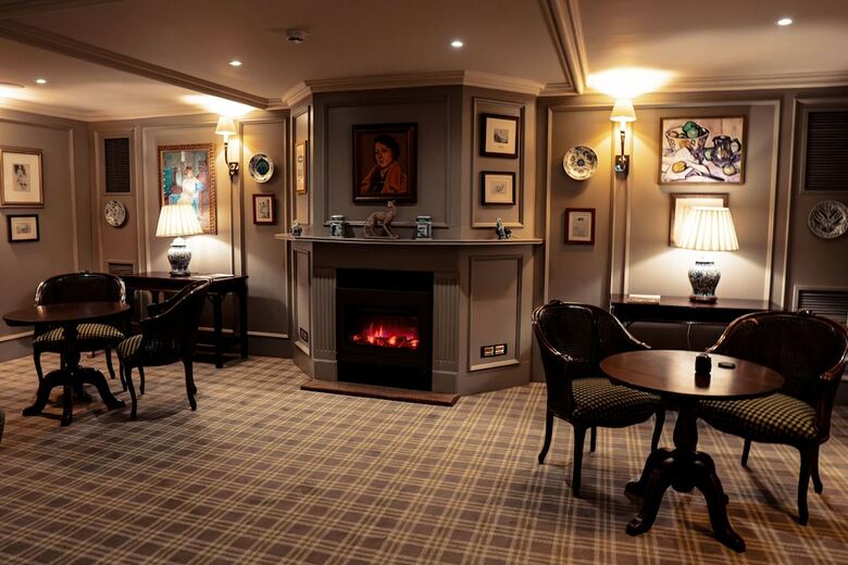 Greenhills Country Hotel