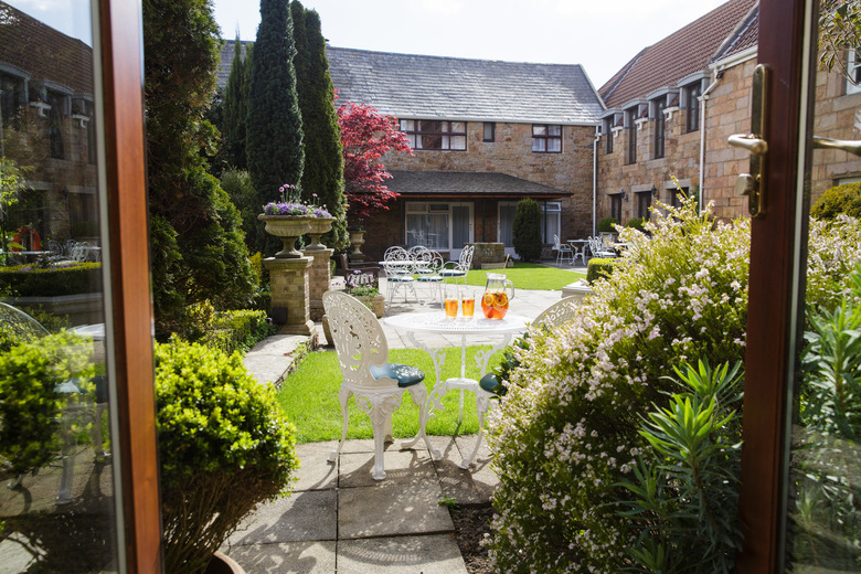 Greenhills Country Hotel