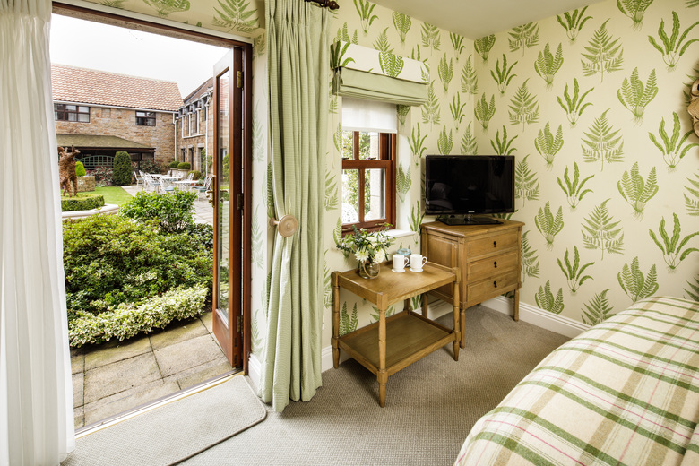 Greenhills Country Hotel