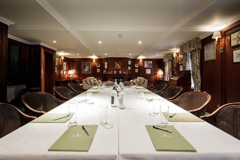 Greenhills Country Hotel