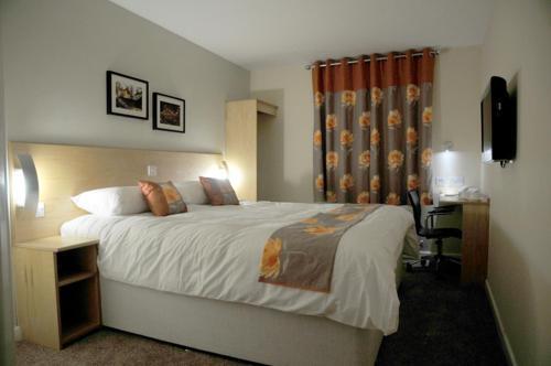 Royal George Hotel