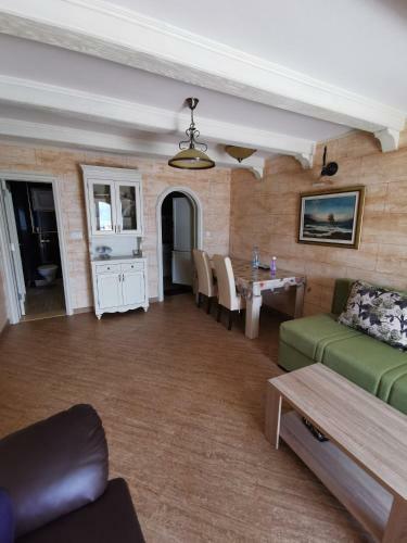 Villa Leut Montesol Tivat Krasici