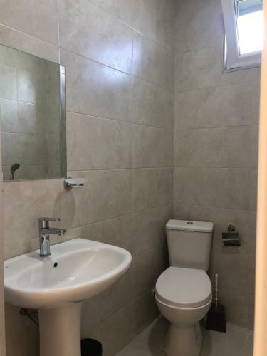 Hostal Guest House My Home