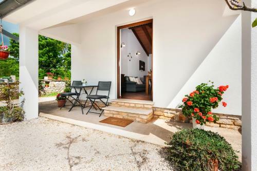 Apartamentos House Ulika