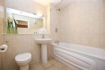 Staycity Serviced Apartments Arcadian Centre