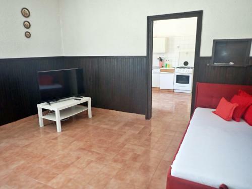 Apartman Nino-50 M From Quiet And Isolated Beach