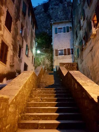 Hostal Guest House S&i