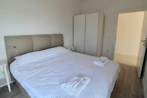 Apartamento Modern Apt In Dobrota W/ Great Bay Views