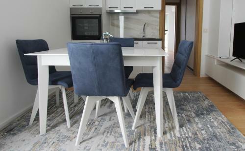 Alkima 1 Br Apartment With A Sea View