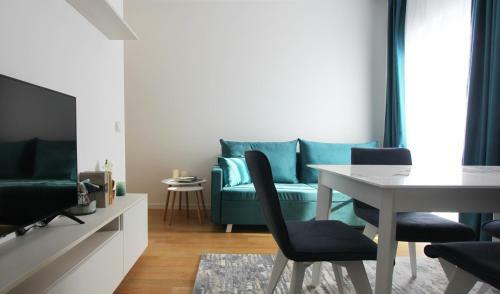 Alkima 1 Br Apartment With A Sea View
